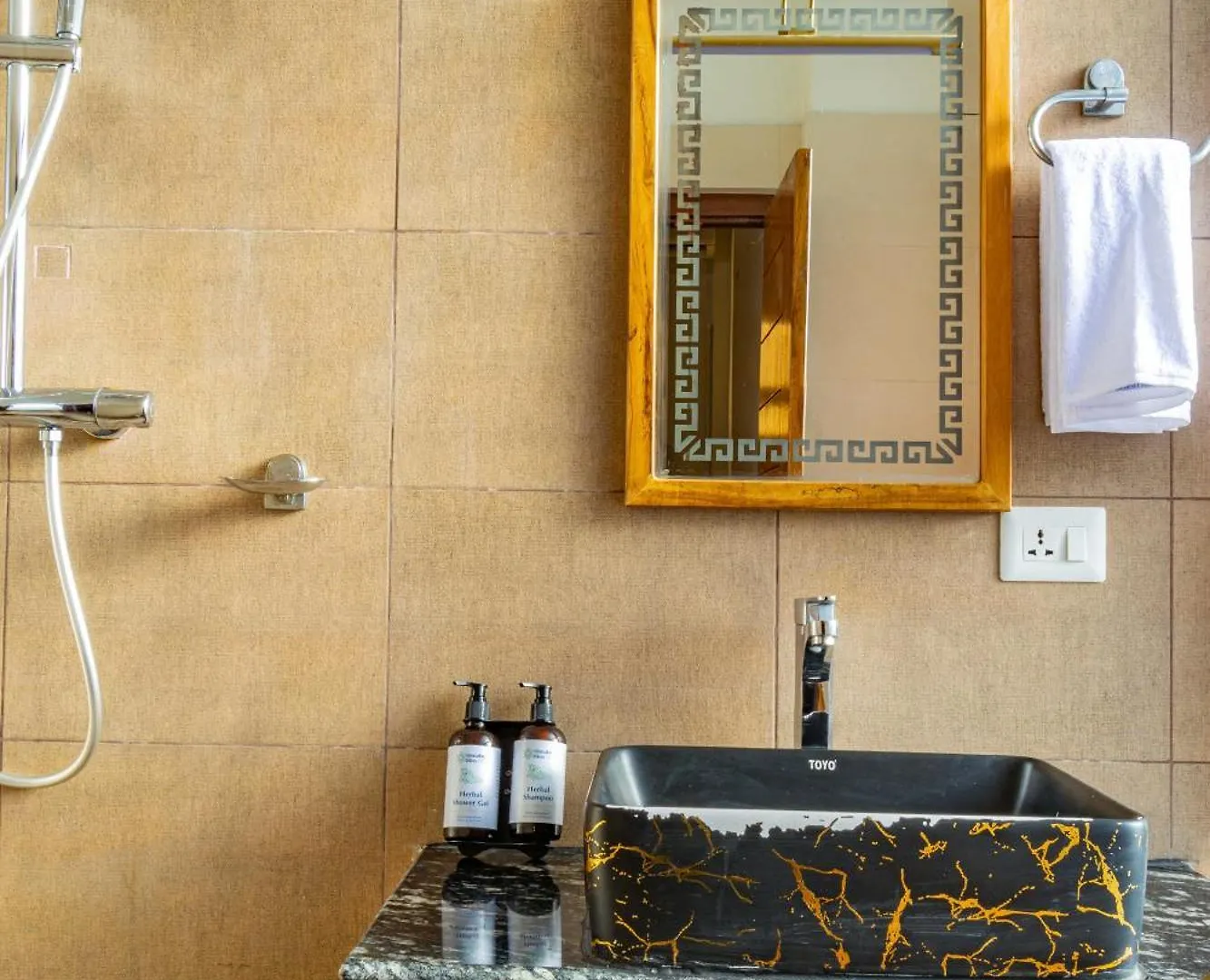 Mhendo Hotel & Studio Suites Kathmandu